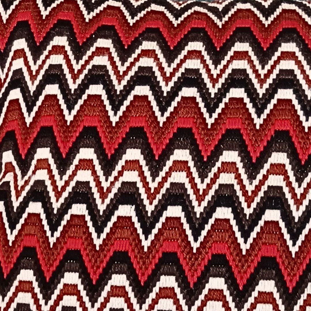 ⭐今月のアイテム⭐バルジェロ刺繡 クッションカバー