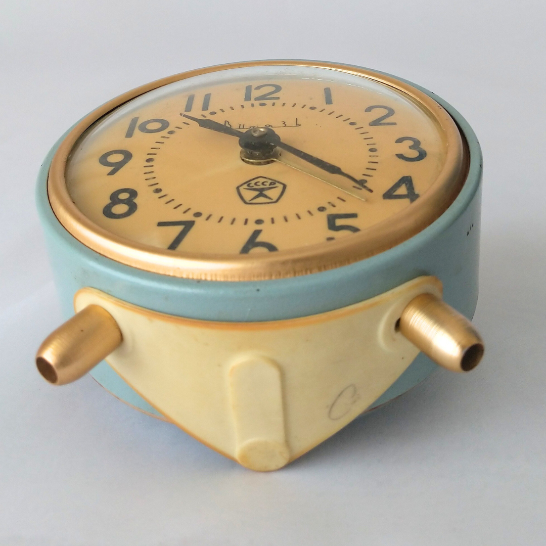 Vityaz 目覚まし時計